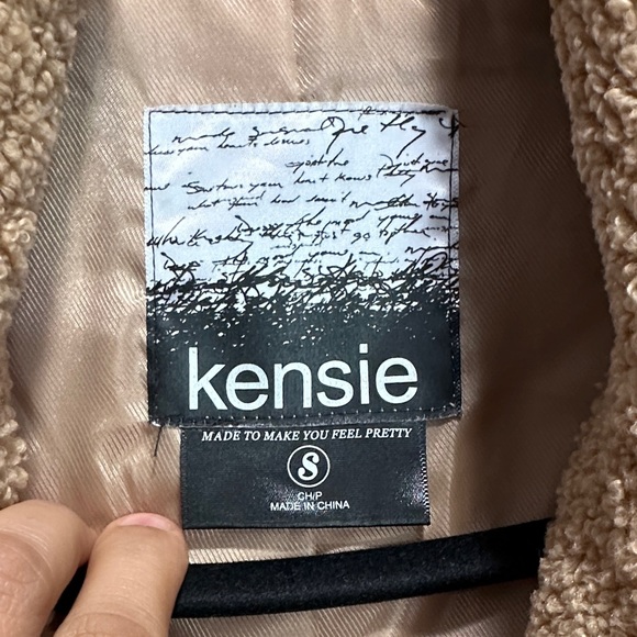NWOT Kensie Women's Tan Teddy Jacket size S - Picture 2 of 10